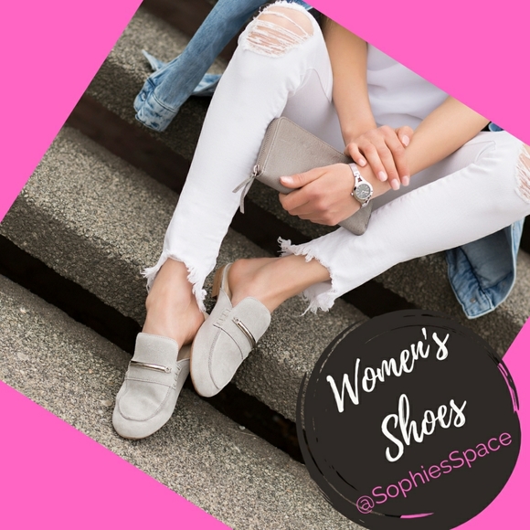 WOMEN'S SHOES AND BOOTS SECTION - Picture 2 of 5